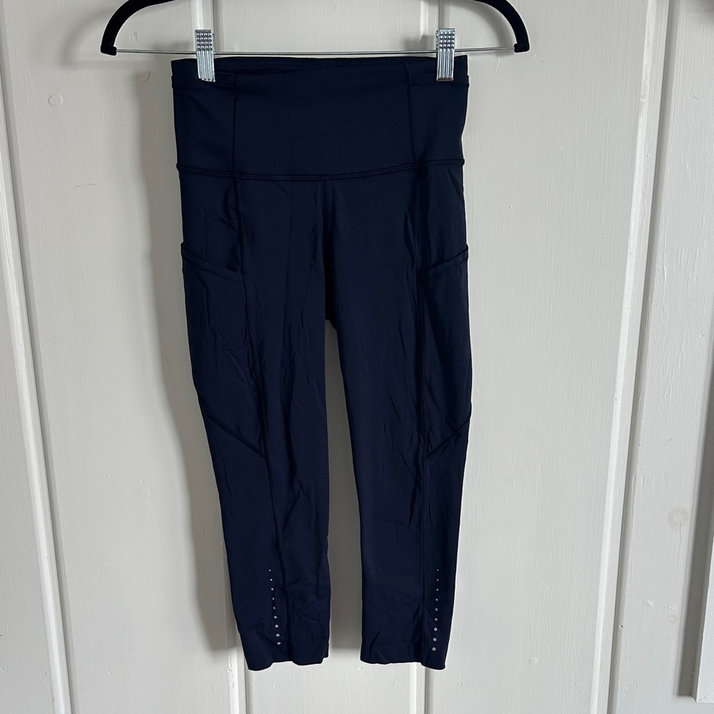 Lululemon Athletica Fast & Free Navy Crop Leggings